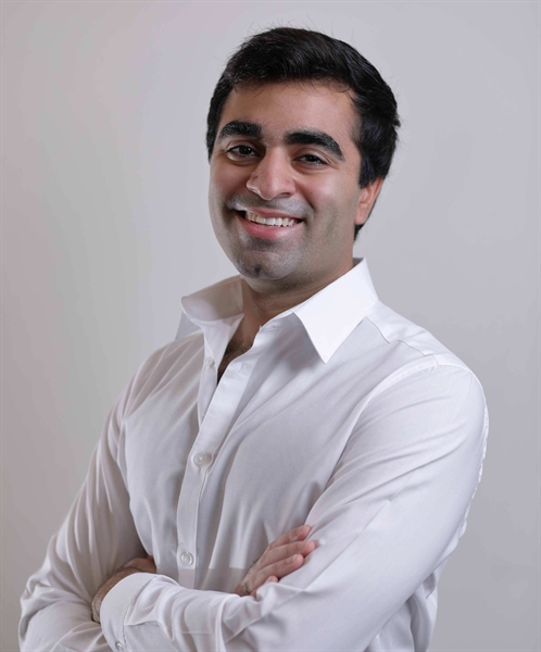 Hiren Khemlani